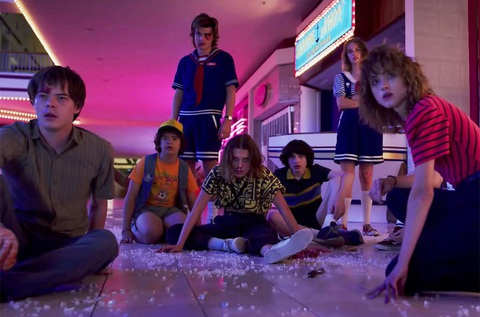 Biên kịch ‘Stranger things’ rủ nhau đình công, mùa 5 bị hoãn vô thời hạn - Ảnh 4. Biên kịch ‘Stranger things’ rủ nhau đình công, mùa 5 bị hoãn vô thời hạn - Ảnh 4.