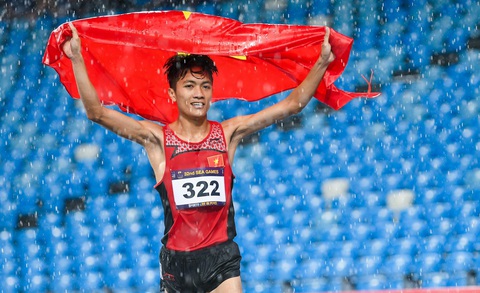 SEA Games: Trần Hưng Nguyên vô địch 400m hỗn hợp cá nhân - Ảnh 3. Lương Đức Phước giành HCB chạy 1500m - Ảnh: NAM TRẦN