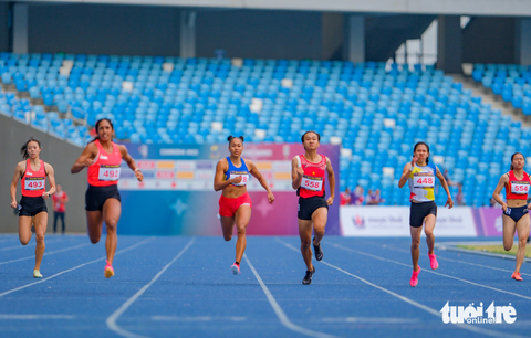 Nhi Yến (558) có màn ra mắt ấn tượng ở SEA Games 32 - Ảnh: NAM TRẦN Nhi Yến (558) có màn ra mắt ấn tượng ở SEA Games 32 - Ảnh: NAM TRẦN