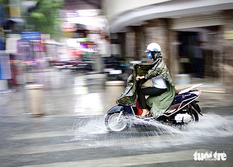 Thời tiết hôm nay 9-5: Nhiều nơi trên cả nước mưa to, đề phòng dông lốc - Ảnh 1. Thời tiết hôm nay 9-5: Nhiều nơi trên cả nước mưa to, đề phòng dông lốc - Ảnh 1.