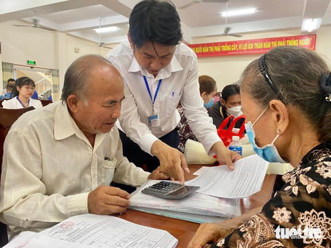 Bàn giao đất, người dân mong đường vành đai 3 sớm ngày hoạt động - Ảnh 2. Bàn giao đất, người dân mong đường vành đai 3 sớm ngày hoạt động - Ảnh 2.