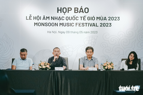 Nhạc sĩ Quốc Trung: Tham vọng ‘Mỹ tiến’ như Sơn Tùng chỉ là ảo tưởng - Ảnh 1. Nhạc sĩ Quốc Trung: Tham vọng ‘Mỹ tiến’ như Sơn Tùng chỉ là ảo tưởng - Ảnh 1.