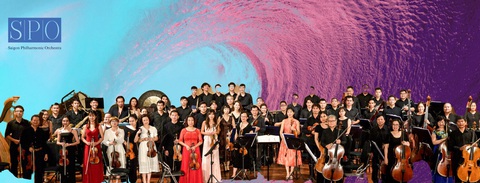 Nghệ sĩ bassoon Nguyễn Bảo Anh chinh phục đỉnh cao cùng dàn nhạc giao hưởng - Ảnh 2. Các thành viên dàn nhạc giao hưởng Sài Gòn SPO - Ảnh: SPO