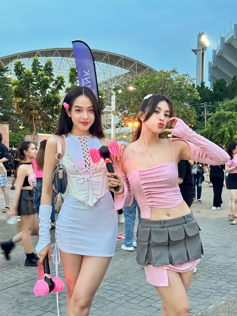 Hoa hậu Tiểu Vy sang Thái để được duet trực tiếp với Jisoo của Blackpink - Ảnh 1. Hoa hậu Tiểu Vy sang Thái để được duet trực tiếp với Jisoo của Blackpink - Ảnh 1.
