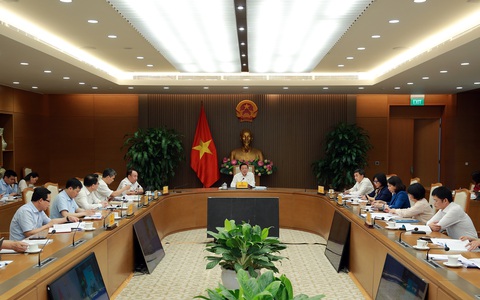 Phó thủ tướng: Sắp xếp lại bệnh viện thuộc Bộ Y tế không cơ học, máy móc - Ảnh 3. Phó thủ tướng: Sắp xếp lại bệnh viện thuộc Bộ Y tế không cơ học, máy móc - Ảnh 3.