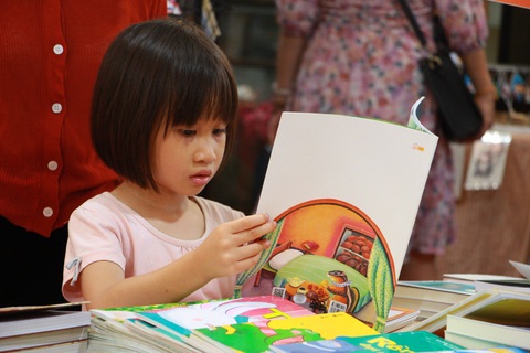 Mong Giải thưởng sách thiếu nhi TP.HCM đánh trống không bỏ dùi - Ảnh 1. Mong Giải thưởng sách thiếu nhi TP.HCM đánh trống không bỏ dùi - Ảnh 1.