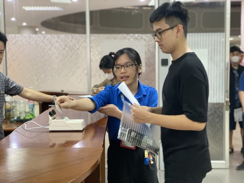 Sáng 10-6, Đại học Bách khoa Hà Nội thi đánh giá tư duy đợt đầu tiên - Ảnh 1. Sáng 10-6, Đại học Bách khoa Hà Nội thi đánh giá tư duy đợt đầu tiên - Ảnh 1.