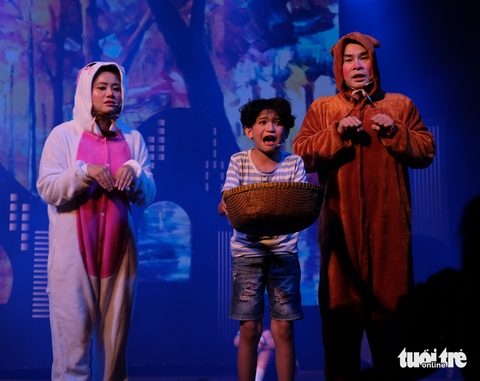 Bé ‘Nắng’ Kim Thư là cô bé Diêm Dúa trong Vương quốc nhồi bông - Ảnh 4. Bé ‘Nắng’ Kim Thư là cô bé Diêm Dúa trong Vương quốc nhồi bông - Ảnh 4.
