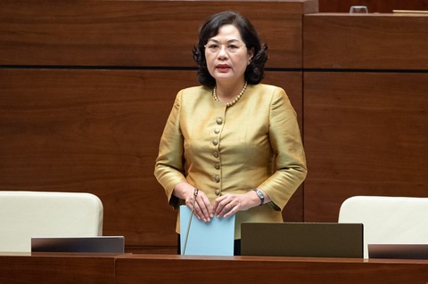 Ngăn rút tiền hàng loạt, thống đốc nói về trường hợp Ngân hàng Nhà nước can thiệp sớm - Ảnh 1. Ngăn rút tiền hàng loạt, thống đốc nói về trường hợp Ngân hàng Nhà nước can thiệp sớm - Ảnh 1.