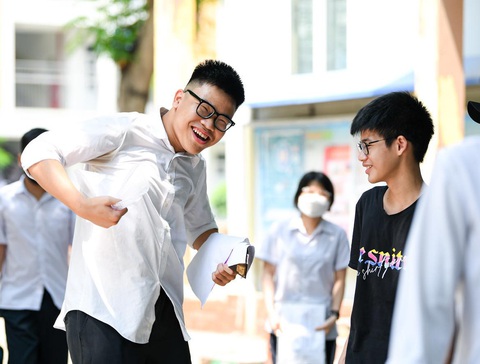Đề văn thi lớp 10 Hà Nội an toàn, không đột phá - Ảnh 3. Đề văn thi lớp 10 Hà Nội an toàn, không đột phá - Ảnh 3.