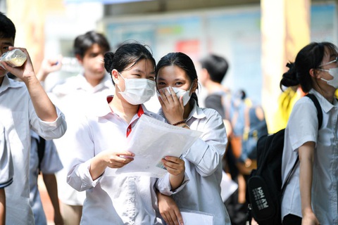 Đề văn thi lớp 10 Hà Nội an toàn, không đột phá - Ảnh 6. Đề văn thi lớp 10 Hà Nội an toàn, không đột phá - Ảnh 6.