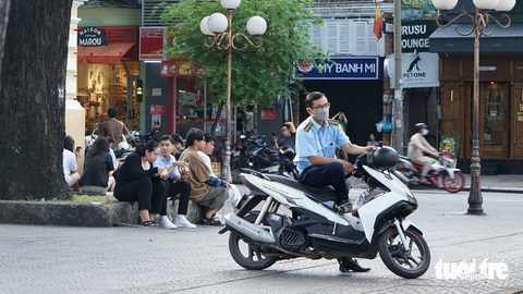 Cà phê bệt Sài Gòn: Bụi bụi ngon ngon nhưng xin đừng xả rác bừa bãi - Ảnh 5. Cà phê bệt Sài Gòn: Bụi bụi ngon ngon nhưng xin đừng xả rác bừa bãi - Ảnh 5.