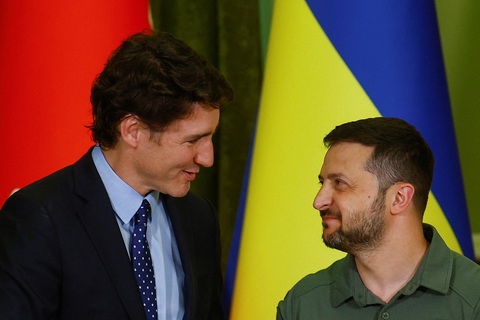 Tin tức thế giới 11-6: Ông Zelensky đáp trả ông Putin về chuyện phản công - Ảnh 1. Tin tức thế giới 11-6: Ông Zelensky đáp trả ông Putin về chuyện phản công - Ảnh 1.