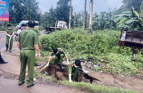 Vụ tấn công 2 trụ sở UBND xã tại Đắk Lắk: Đã bắt 22 người - Ảnh 4. Vụ tấn công 2 trụ sở UBND xã tại Đắk Lắk: Đã bắt 22 người - Ảnh 4.