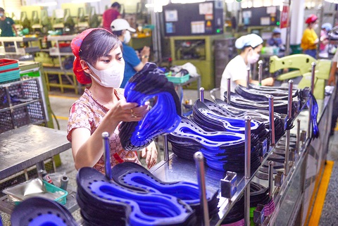 Có nên thu thuế khoản trợ cấp thất nghiệp? - Ảnh 1. Có nên thu thuế khoản trợ cấp thất nghiệp? - Ảnh 1.