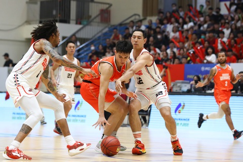 Thang Long Warriors ‘trả nợ’ Danang Dragons với trận thắng kỷ lục - Ảnh 1. Thang Long Warriors ‘trả nợ’ Danang Dragons với trận thắng kỷ lục - Ảnh 1.
