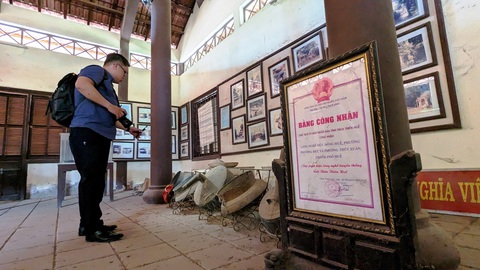 Trung tâm giới thiệu sản phẩm làng nghề bỏ hoang giữa lòng phố Huế - Ảnh 2. Trung tâm giới thiệu sản phẩm làng nghề bỏ hoang giữa lòng phố Huế - Ảnh 2.