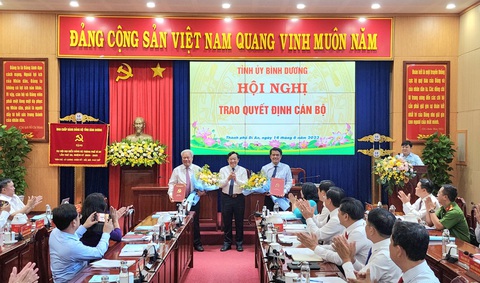 Bình Dương điều chuyển bí thư ‘địa bàn giáp ranh’ Dĩ An - Ảnh 1. Bình Dương điều chuyển bí thư ‘địa bàn giáp ranh’ Dĩ An - Ảnh 1.