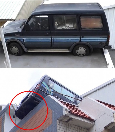 Bị phạt vì đỗ sai quy định, chủ xe đậu luôn trên nóc nhà - Ảnh 2. Bị phạt vì đỗ sai quy định, chủ xe đậu luôn trên nóc nhà - Ảnh 2.