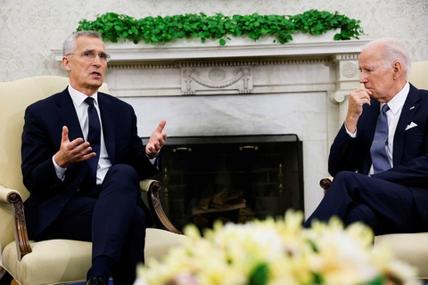 NATO: Ukraine đang phản công tốt, sẽ buộc Nga phải đàm phán - Ảnh 1. NATO: Ukraine đang phản công tốt, sẽ buộc Nga phải đàm phán - Ảnh 1.