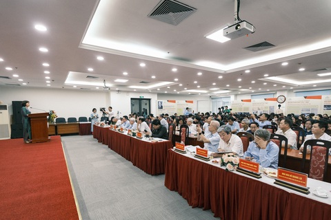 Nghiên cứu dựng tượng nhà báo Xuân Thuỷ trên con đường mang tên ông - Ảnh 1. Toàn cảnh toạ đàm khoa học và trưng bày chuyên đề Nhà báo Xuân Thủy (1912-1985) - Ảnh: MAI THƯƠNG