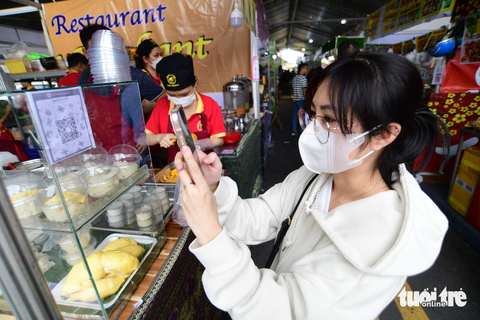Tưng bừng khuyến mãi ở lễ hội ‘Không tiền mặt - Cashless Town’ khai hội ngày 16-6 - Ảnh 1. Tưng bừng khuyến mãi ở lễ hội ‘Không tiền mặt - Cashless Town’ khai hội ngày 16-6 - Ảnh 1.