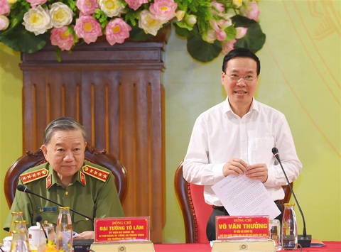 Tổng bí thư Nguyễn Phú Trọng: Đảng ủy Công an Trung ương dám nghĩ, dám làm - Ảnh 2. Tổng bí thư Nguyễn Phú Trọng: Đảng ủy Công an Trung ương dám nghĩ, dám làm - Ảnh 2.