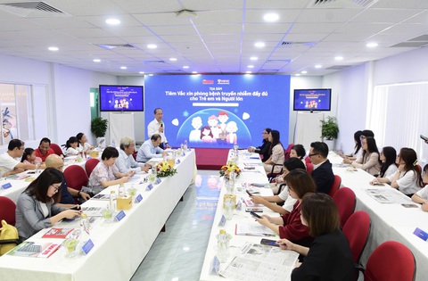 Phát động cuộc thi viết Tiêm ngừa - Chuyện chưa kể - Ảnh 1. Phát động cuộc thi viết Tiêm ngừa - Chuyện chưa kể - Ảnh 1.
