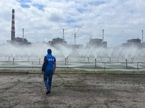 IAEA: Tình hình nhà máy điện hạt nhân Zaporizhzhia đang nghiêm trọng - Ảnh 1. IAEA: Tình hình nhà máy điện hạt nhân Zaporizhzhia đang nghiêm trọng - Ảnh 1.
