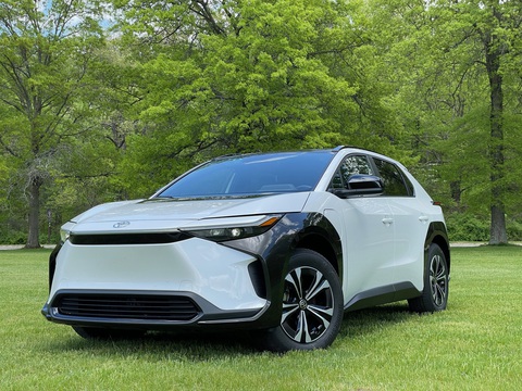 Toyota sắp có xe điện... số sàn - Ảnh 3. Toyota sắp có xe điện... số sàn - Ảnh 3.