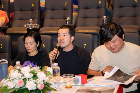 Đạo diễn phim ngắn Việt quá tham vọng, ôm đồm - Ảnh 3. Đạo diễn phim ngắn Việt quá tham vọng, ôm đồm - Ảnh 3.