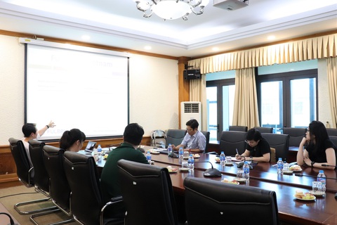 Chương trình Học giả Fulbright Việt Nam 2024 tuyển ứng viên - Ảnh 1. Chương trình Học giả Fulbright Việt Nam 2024 tuyển ứng viên - Ảnh 1.
