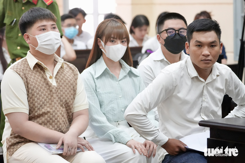 Trang Nemo khỏe lại ra tòa, thay luật sư bảo vệ - Ảnh 2. Trang Nemo khỏe lại ra tòa, thay luật sư bảo vệ - Ảnh 2.