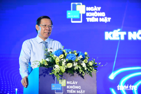 Ông Phan Văn Mãi, ủy viên Trung ương Đảng, phó bí thư thường trực, chủ tịch Ủy ban nhân dân TP.HCM phát biểu tại hội thảo - Ảnh: QUANG ĐỊNH Ông Phan Văn Mãi, ủy viên Trung ương Đảng, phó bí thư thường trực, chủ tịch Ủy ban nhân dân TP.HCM phát biểu tại hội thảo - Ảnh: QUANG ĐỊNH