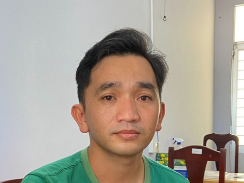 Bắt 4 thanh niên Phú Quốc ép buộc người khác viết giấy nợ - Ảnh 1. Bắt 4 thanh niên Phú Quốc ép buộc người khác viết giấy nợ - Ảnh 1.