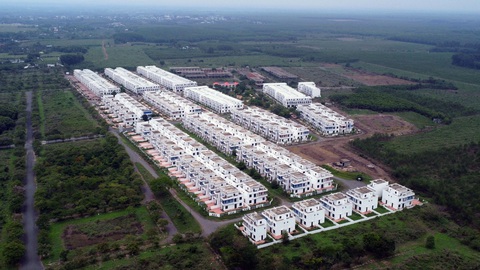 Vụ xây trái phép gần 500 căn nhà ở Đồng Nai: Khởi tố, bắt giam 2 lãnh đạo cấp phòng - Ảnh 3. Vụ xây trái phép gần 500 căn nhà ở Đồng Nai: Khởi tố, bắt giam 2 lãnh đạo cấp phòng - Ảnh 3.