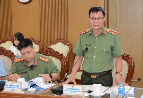 Thi tốt nghiệp THPT 2023: Ngăn gian lận thi, lưu ý in sao đề - Ảnh 1. Thi tốt nghiệp THPT 2023: Ngăn gian lận thi, lưu ý in sao đề - Ảnh 1.