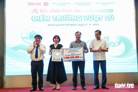 Trao gần 10 tỉ đồng xây dựng Điểm trường vượt lũ tại Hà Tĩnh - Ảnh 3. Trao gần 10 tỉ đồng xây dựng Điểm trường vượt lũ tại Hà Tĩnh - Ảnh 3.