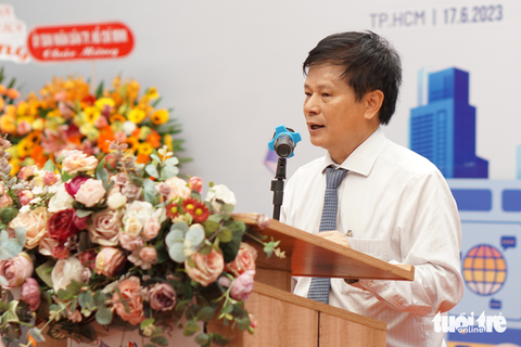 Hội sách đầu tiên của người làm báo - Ảnh 4. Hội sách đầu tiên của người làm báo - Ảnh 4.