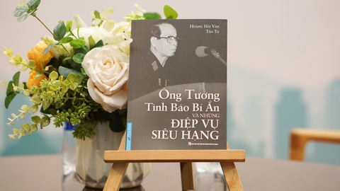 Ông Ba Quốc Đặng Trần Đức: Nhà tình báo bí ẩn của Việt Nam - Ảnh 1. Ông Ba Quốc Đặng Trần Đức: Nhà tình báo bí ẩn của Việt Nam - Ảnh 1.