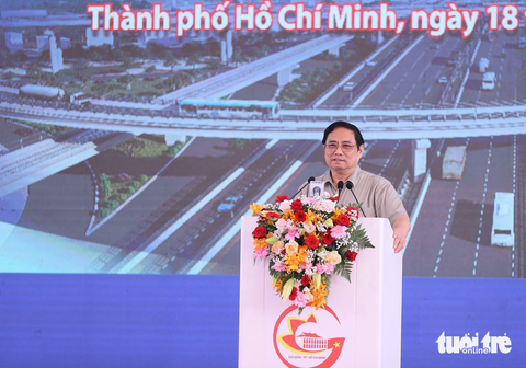 Thủ tướng: Quyết tâm đến năm 2025 có trên 3.000km cao tốc đưa vào khai thác - Ảnh 1. Thủ tướng: Quyết tâm đến năm 2025 có trên 3.000km cao tốc đưa vào khai thác - Ảnh 1.