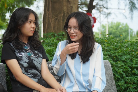 Gặp gỡ nữ sinh 3 điểm 10 kỳ thi tuyển sinh lớp 10 - Ảnh 1. Gặp gỡ nữ sinh 3 điểm 10 kỳ thi tuyển sinh lớp 10 - Ảnh 1.
