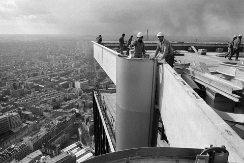 Sau 50 năm, dân Paris vẫn ghét cay ghét đắng tòa nhà chọc trời duy nhất - Ảnh 8. Sau 50 năm, dân Paris vẫn ghét cay ghét đắng tòa nhà chọc trời duy nhất - Ảnh 8.