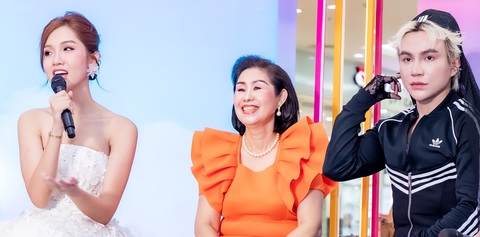 Từ trái qua: Hoa hậu chuyển giới Đỗ Nhật Hà, cô Trần Bích Nga, TikToker Call me duy - Ảnh: BTC Từ trái qua: Hoa hậu chuyển giới Đỗ Nhật Hà, cô Trần Bích Nga, TikToker Call me duy - Ảnh: BTC