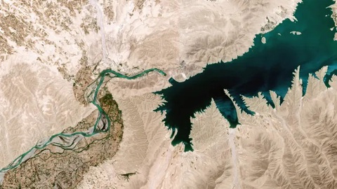 Afghanistan đối đầu Iran trong cuộc chiến giành nguồn nước - Ảnh 1. Afghanistan đối đầu Iran trong cuộc chiến giành nguồn nước - Ảnh 1.