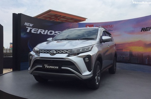 Toyota Rush chưa bị khai tử nhưng không được lên đời - Ảnh 2. Toyota Rush chưa bị khai tử nhưng không được lên đời - Ảnh 2.