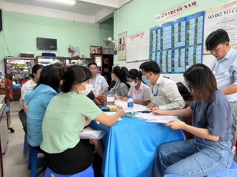 4 ca tử vong tay chân miệng ở miền Nam, kịch bản ứng phó nào? - Ảnh 1. 4 ca tử vong tay chân miệng ở miền Nam, kịch bản ứng phó nào? - Ảnh 1.