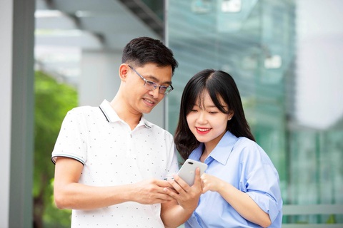 Ứng dụng ngân hàng ‘bùng nổ’ gói ưu đãi di chuyển, giải trí - Ảnh 2. Ứng dụng ngân hàng ‘bùng nổ’ gói ưu đãi di chuyển, giải trí - Ảnh 2.