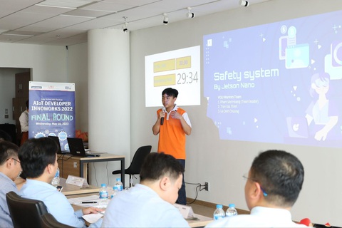 3 trường kỹ thuật hàng đầu hội tụ tại chung kết cuộc thi AIoT Developer InnoWorks 2022 - Ảnh 3. 3 trường kỹ thuật hàng đầu hội tụ tại chung kết cuộc thi AIoT Developer InnoWorks 2022 - Ảnh 3.