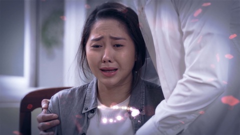 Nữ chính số khổ trong phim Việt top 1 rating gây tranh cãi vì trang điểm quá kỹ - Ảnh 3. Nữ chính số khổ trong phim Việt top 1 rating gây tranh cãi vì trang điểm quá kỹ - Ảnh 3.